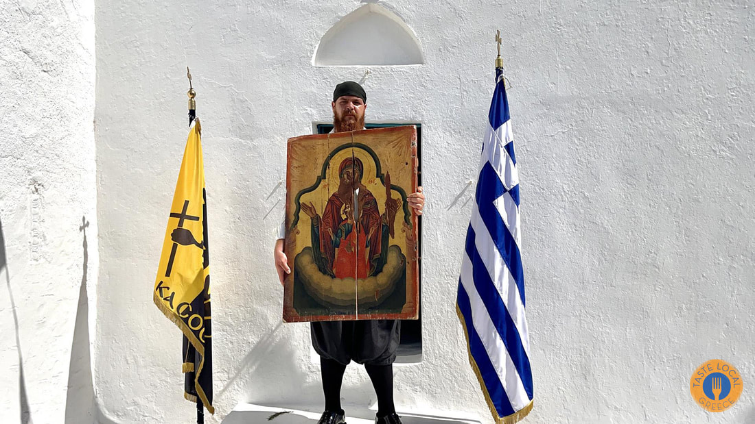 Η χαρακωμένη εικόνα της Παναγιάς της Μαίρης στα χέρια του Ξυδιάρη