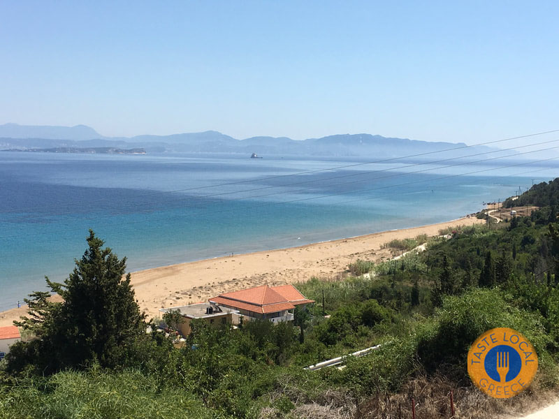 Η παραλία στο Μαθράκι από ψηλά