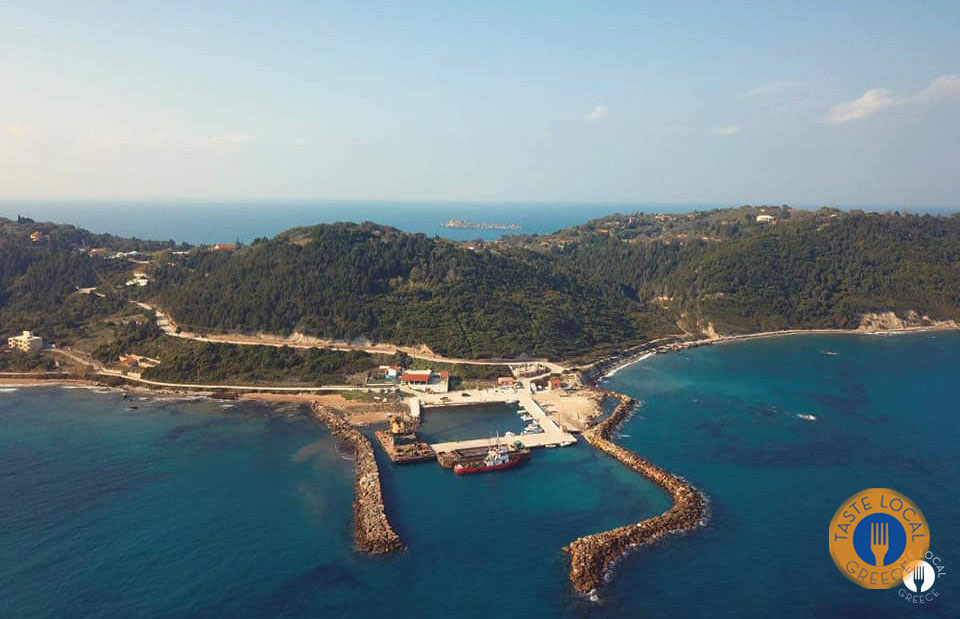Μαθράκι a Stairway to Paradise