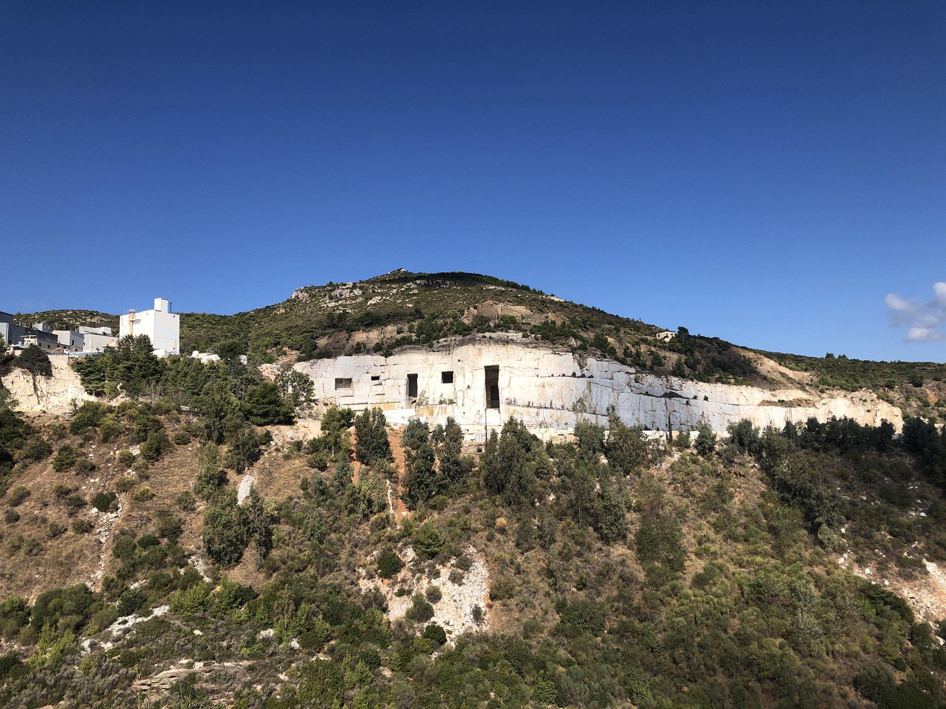 Τα λατομεία στην Πεντέλη