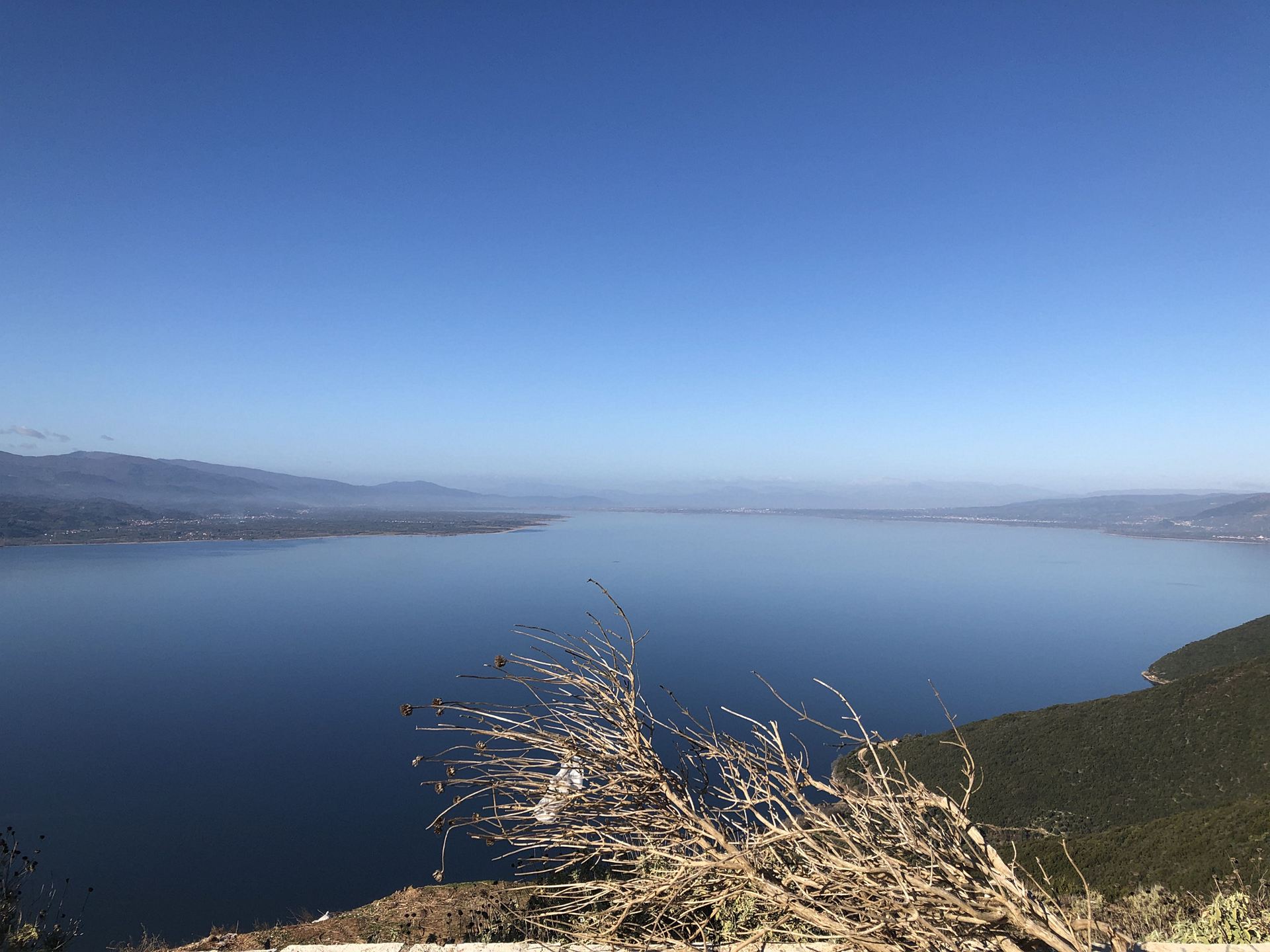 Λίμνη Τριχωνίδα η απόλυτη ηρεμία