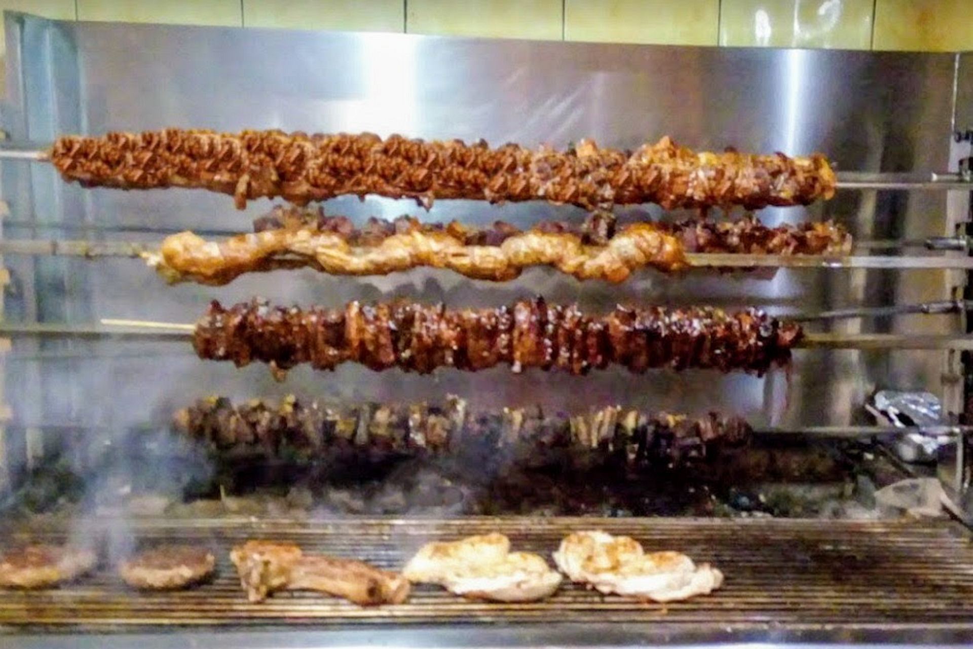 Οι σούβλες στην Ματαράγκα