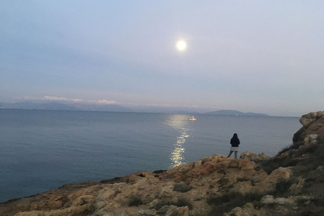 Ηλιοβασίλεμα στην Ραφήνα στην παραλία Μαρίκες